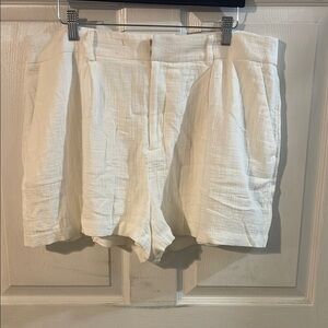 Nine West Off-White Women's Bermudas